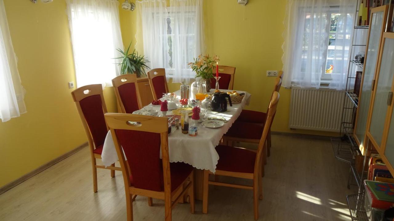 Privatzimmer Lehmann Kottmar Exterior photo